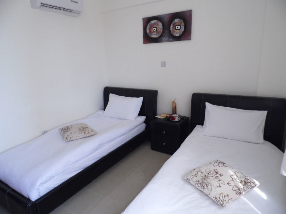 Adriana Holiday Resort Пафос Екстер'єр фото