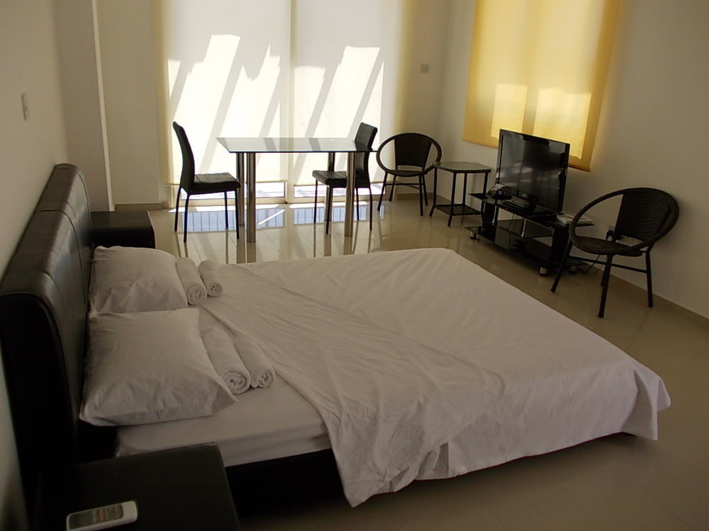 Adriana Holiday Resort Пафос Екстер'єр фото